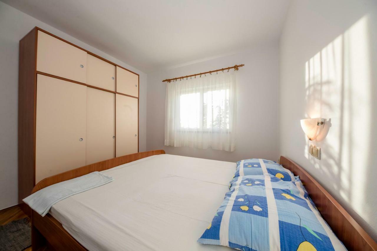 Apartamento Kuca Leonora Banjol Exterior foto