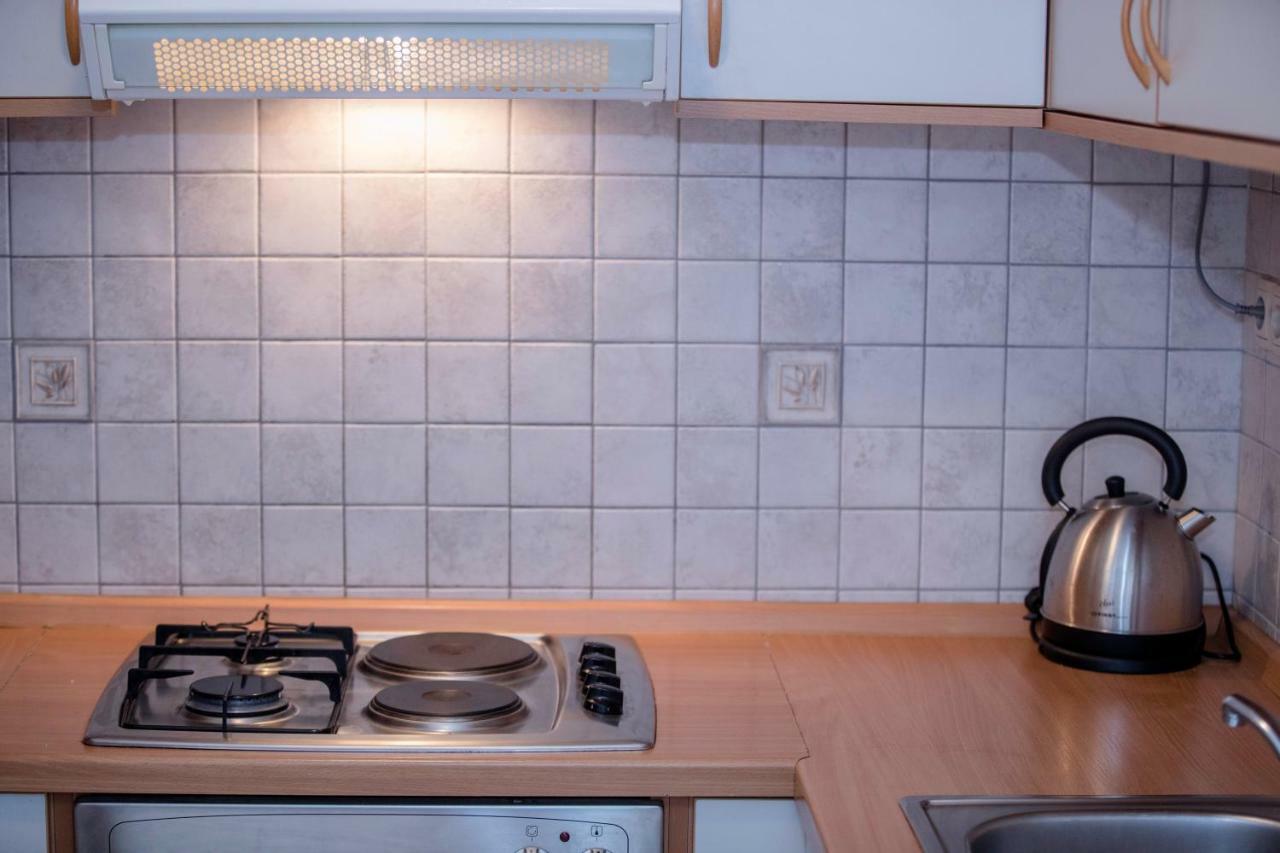 Apartamento Kuca Leonora Banjol Exterior foto